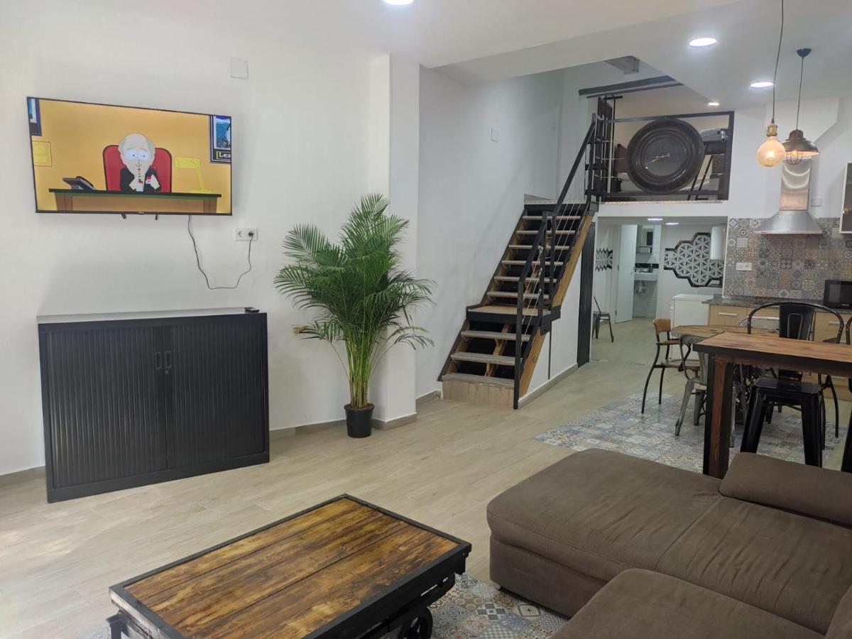 Loft Con Encanto Puerto De 발렌시아 외부 사진